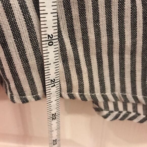 Kontrol contemporary black gray white striped top - Picture 4 of 8